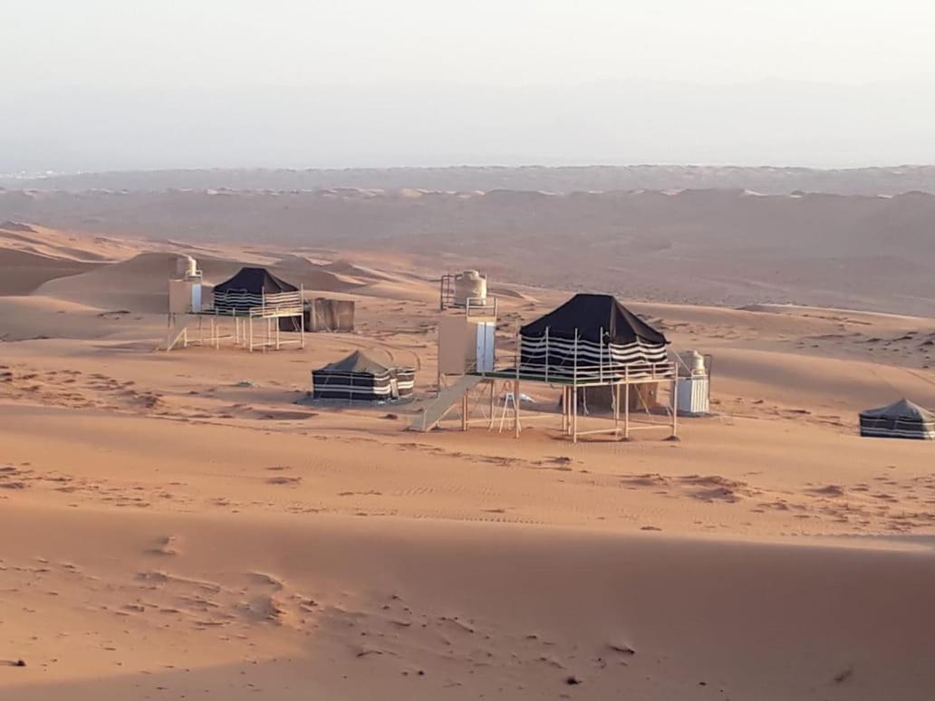 Al Wāşil Hamood Desert Private Camp מראה חיצוני תמונה